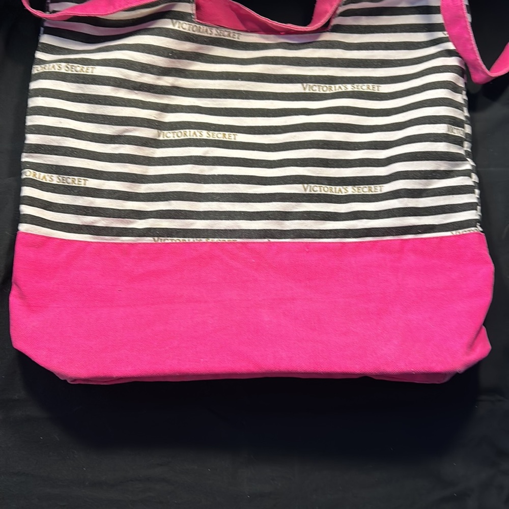 Victoria Secret Tote - Picture 9 of 9